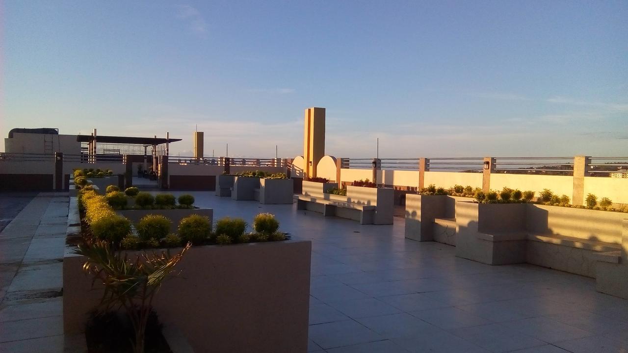 Mary'S Crib Cityland Prime Tagaytay With Free Wifi & Swimming 大雅台 外观 照片